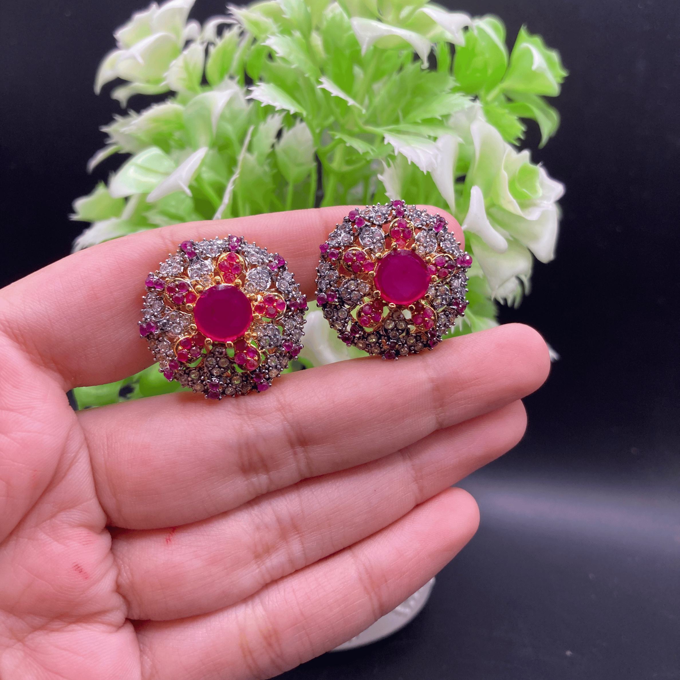Sparkling Jarao Studs