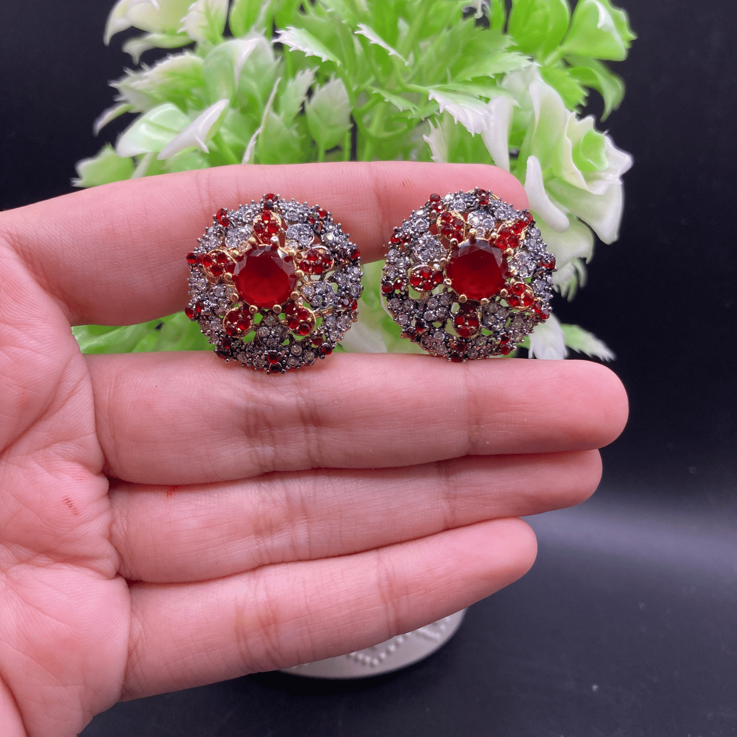 Sparkling Jarao Studs