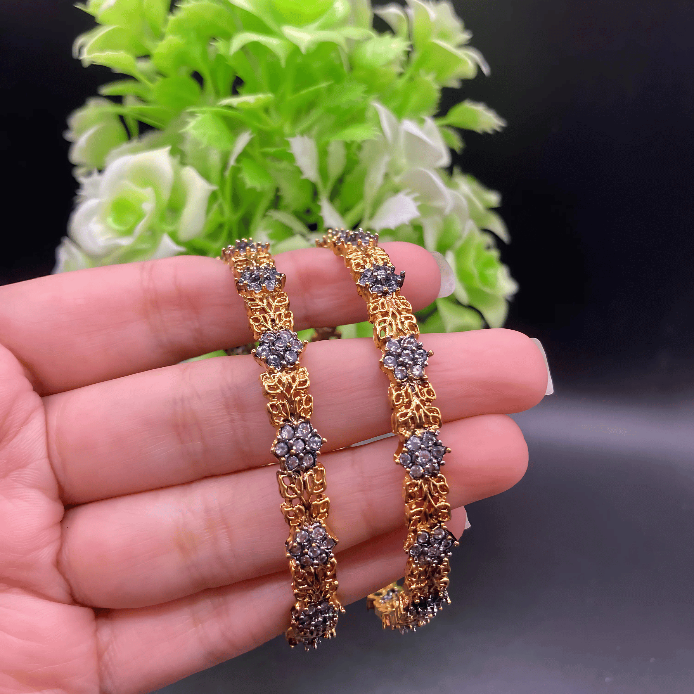 Elegant Jarao Bangles