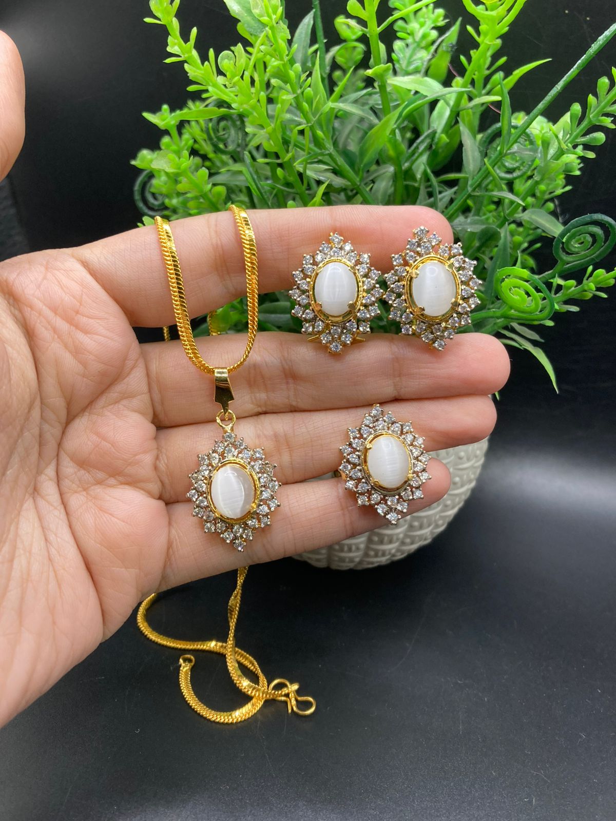 Jarao opal set