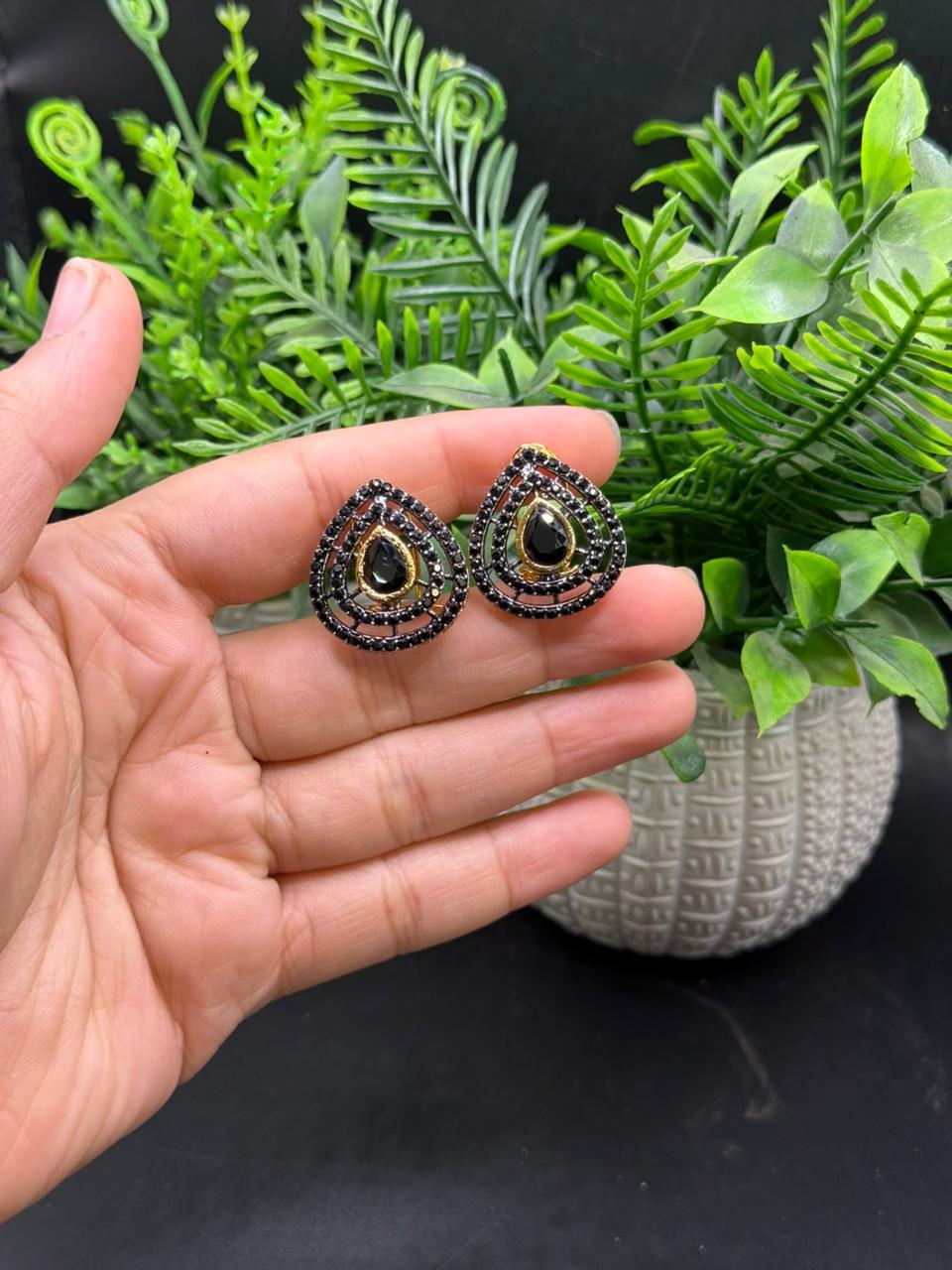 Jarao studs