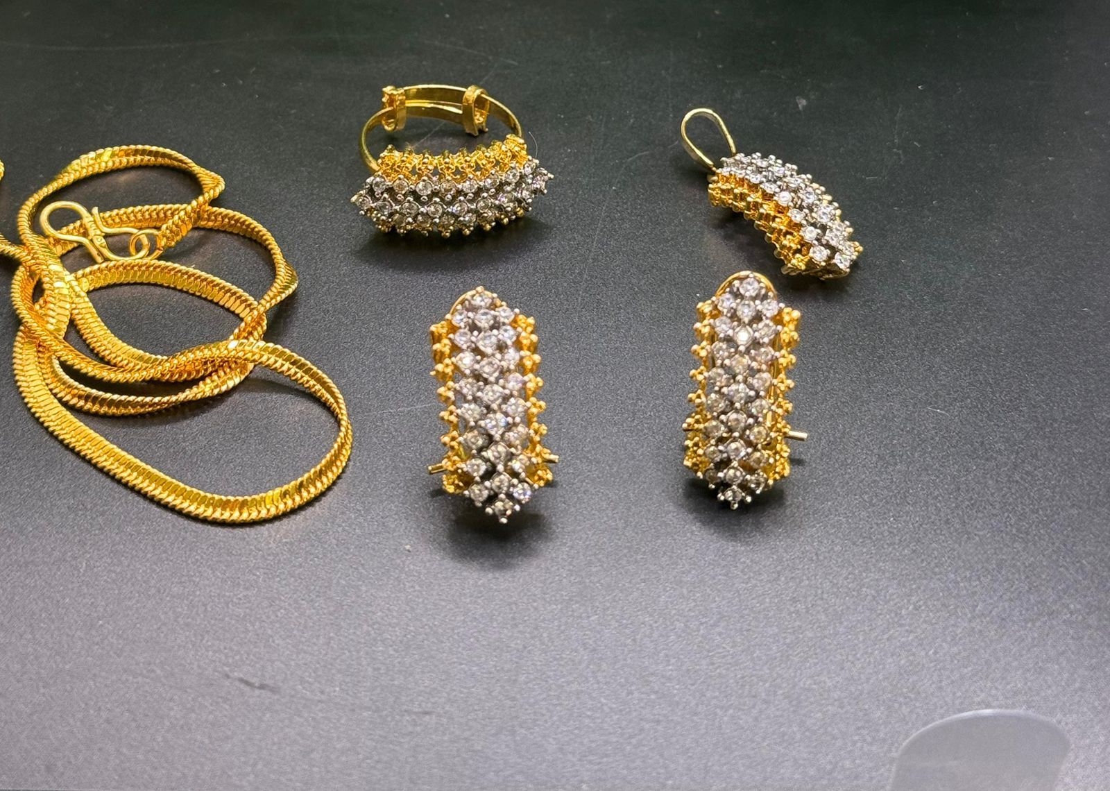 22k dipped diamond set