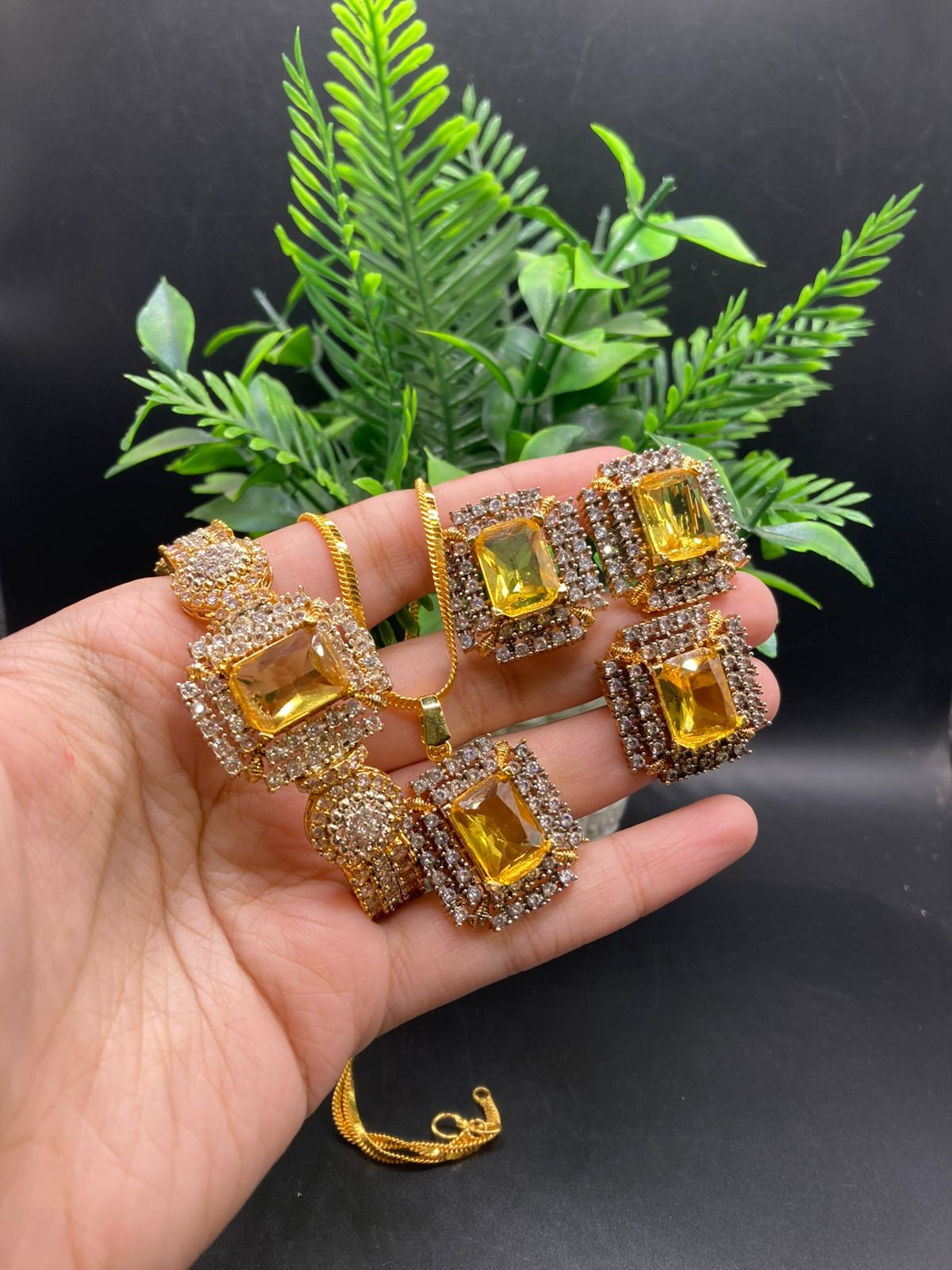 Jarao with doublet deal