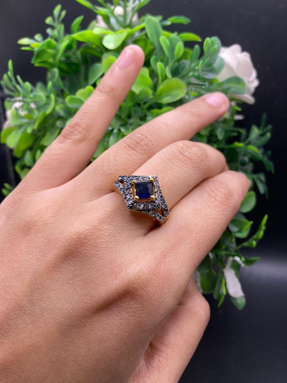 Center cut designer Ring