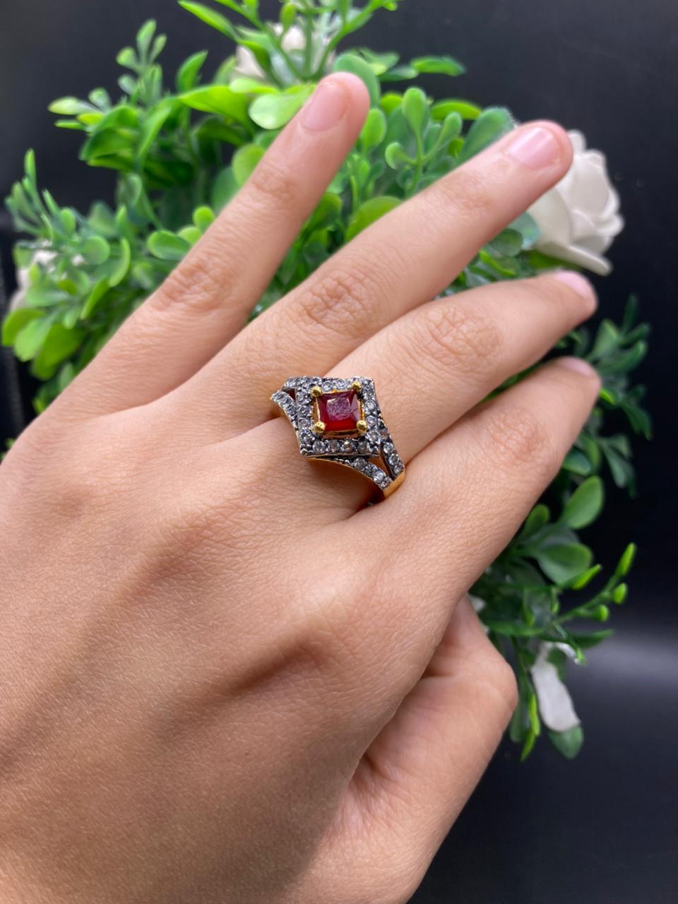Center cut designer Ring