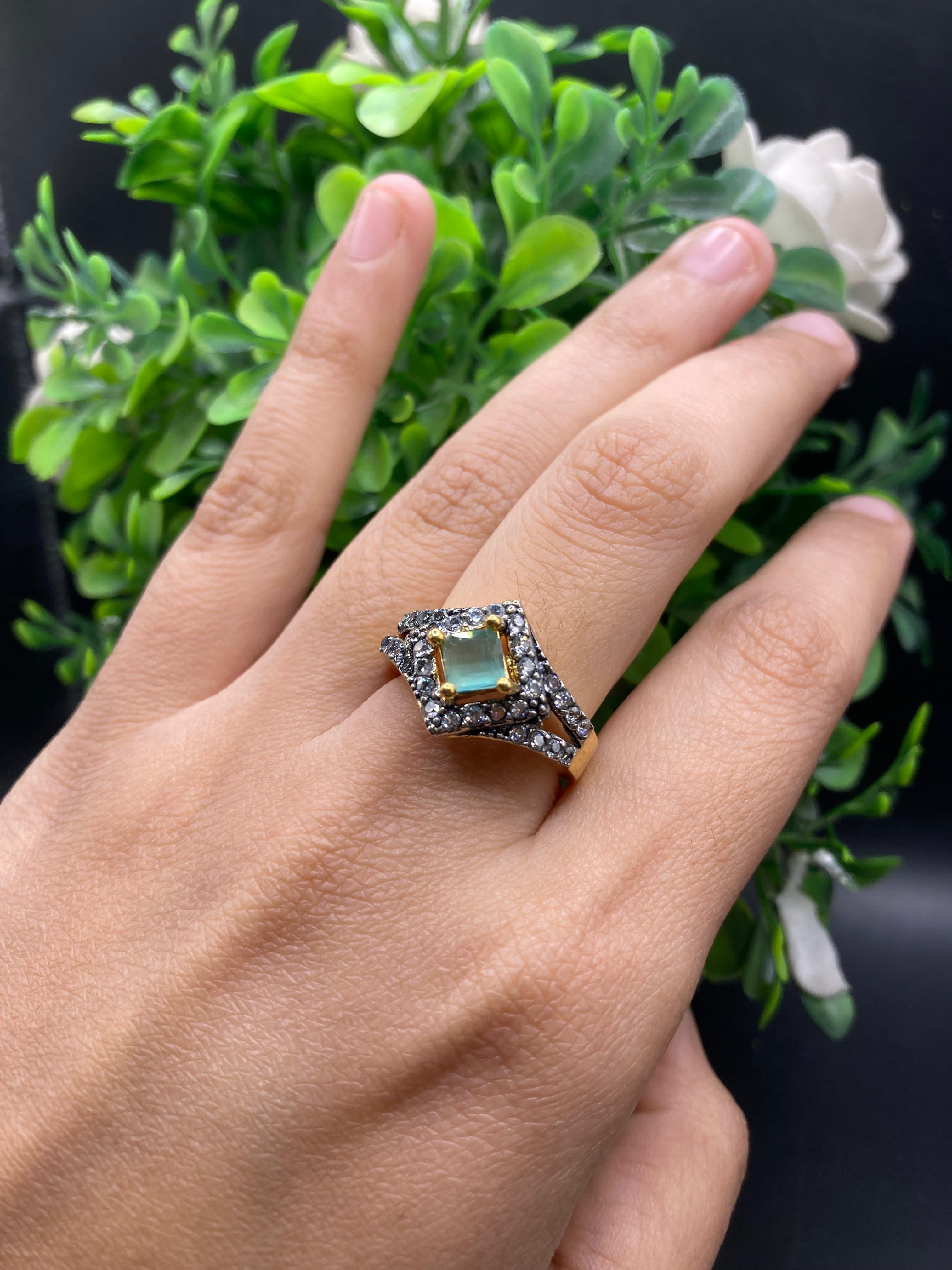 Center cut designer Ring