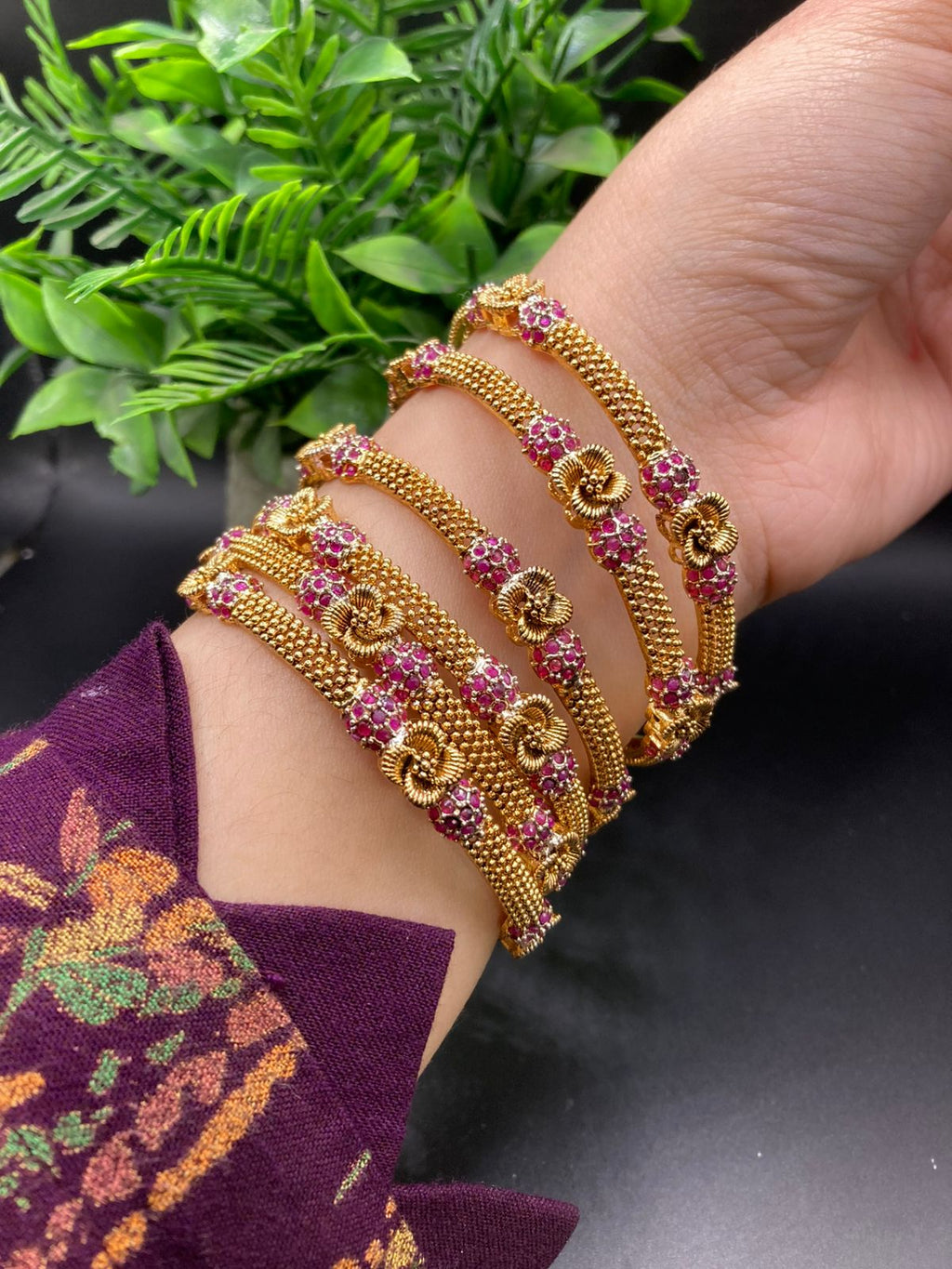 Jarao bangles set