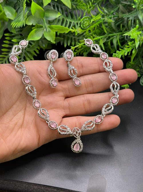 Ad Necklace set