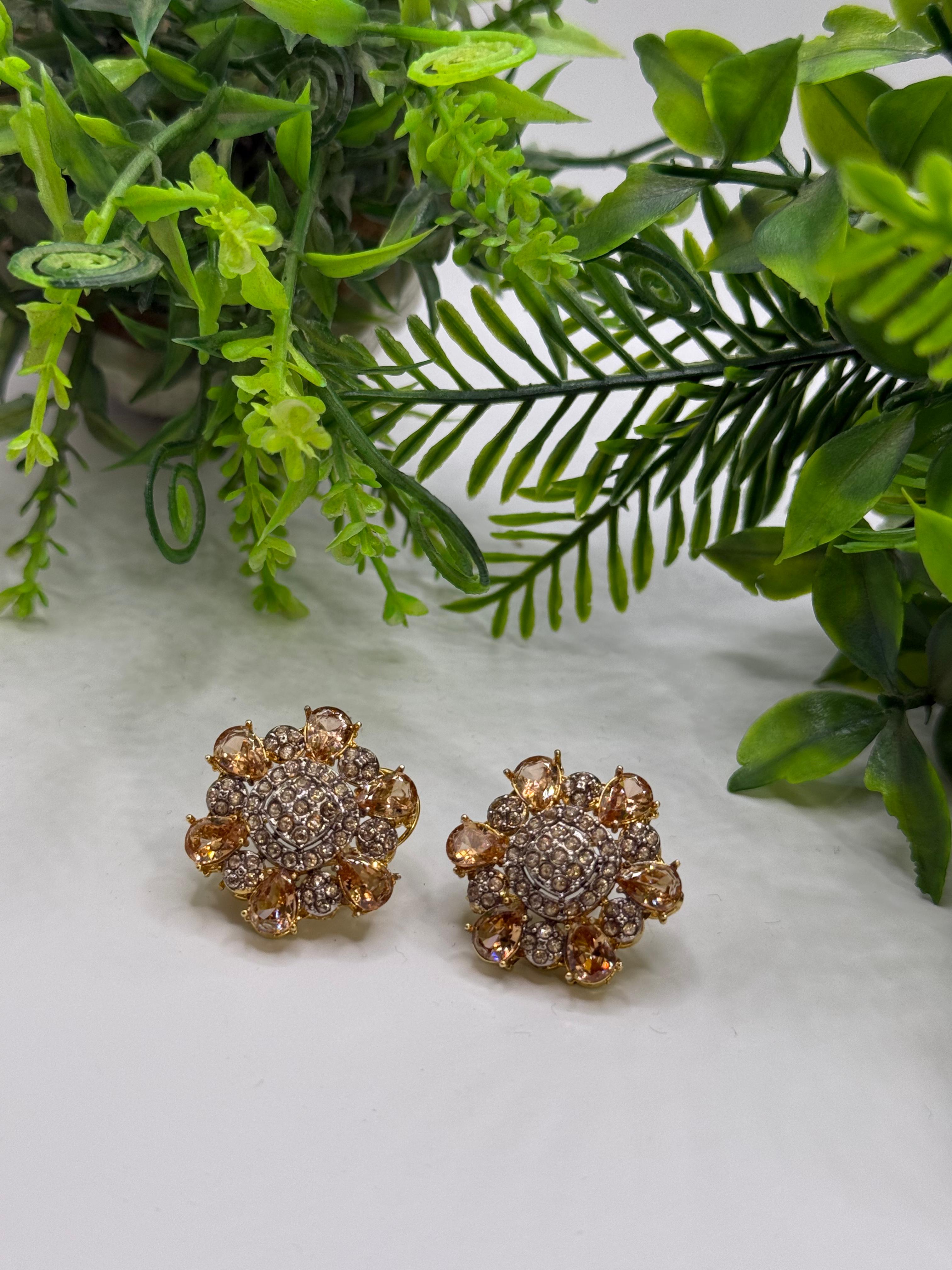 Floral jarao studs