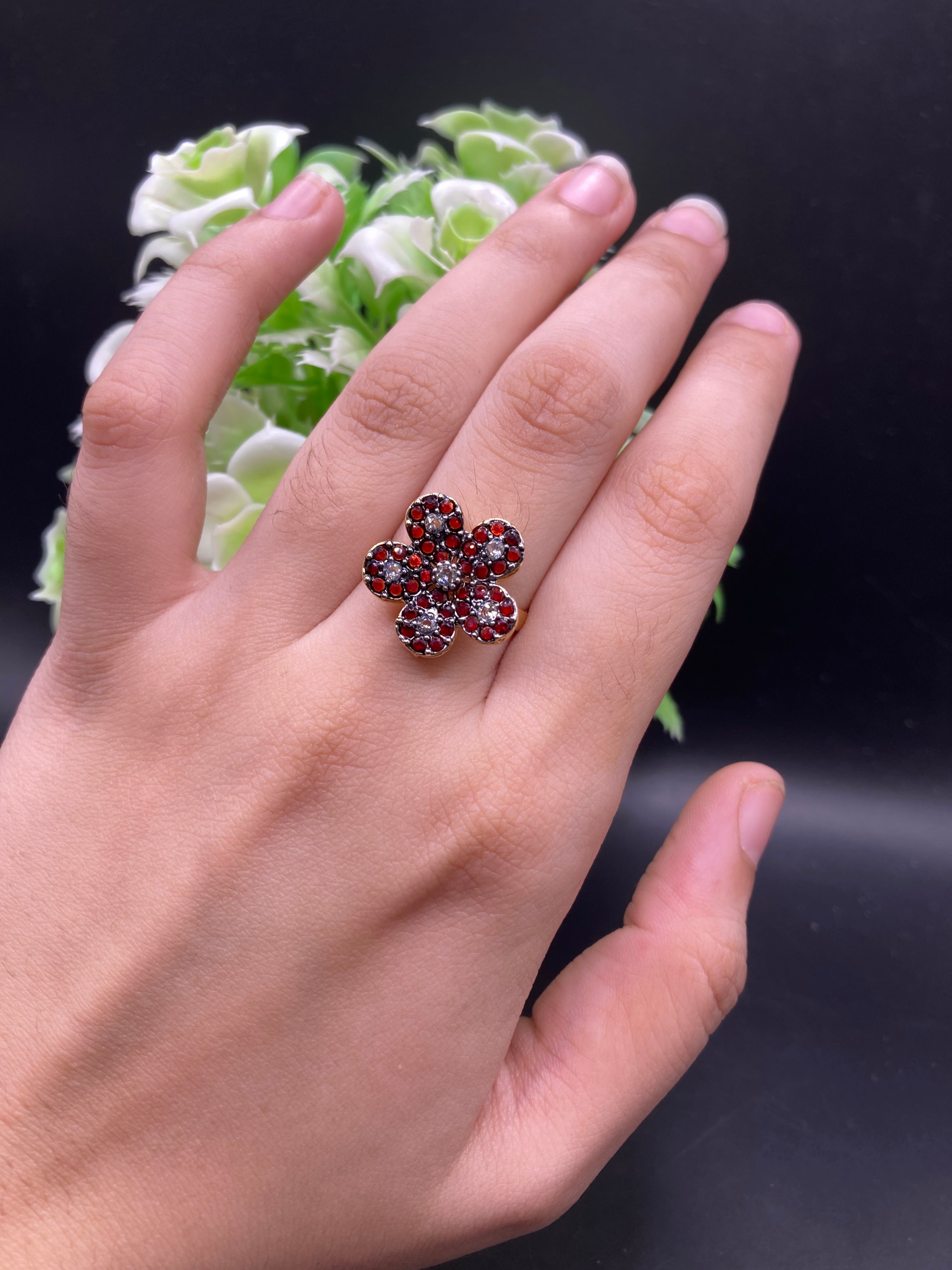 Adjustable Zircon Ring
