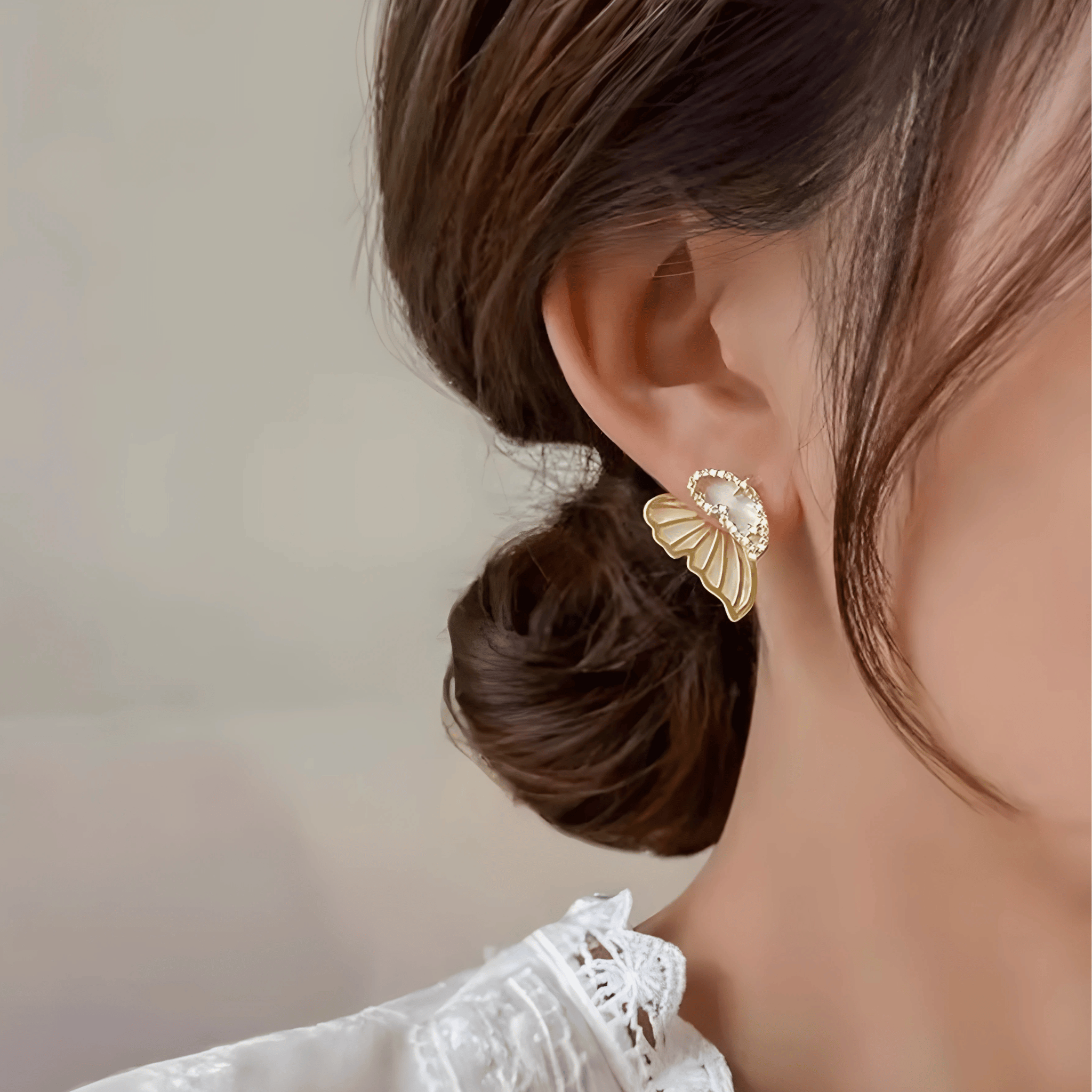 Shell Shape Butterfly Stud Earrings